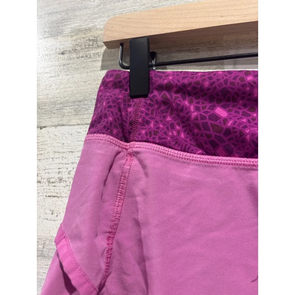 Lululemon Speed Up Shorts Womens 4‎ Pink Purple Geometric Athletic Run
